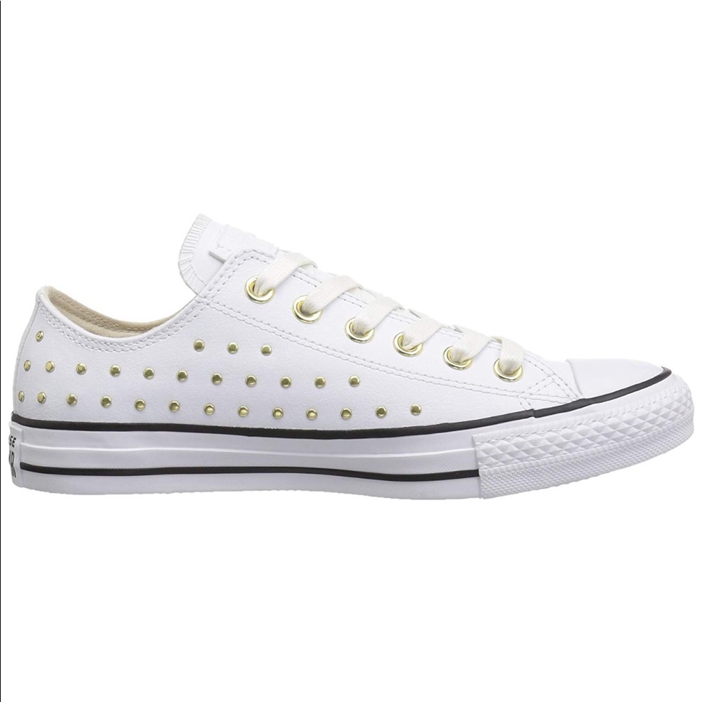Converse with two sets of laces